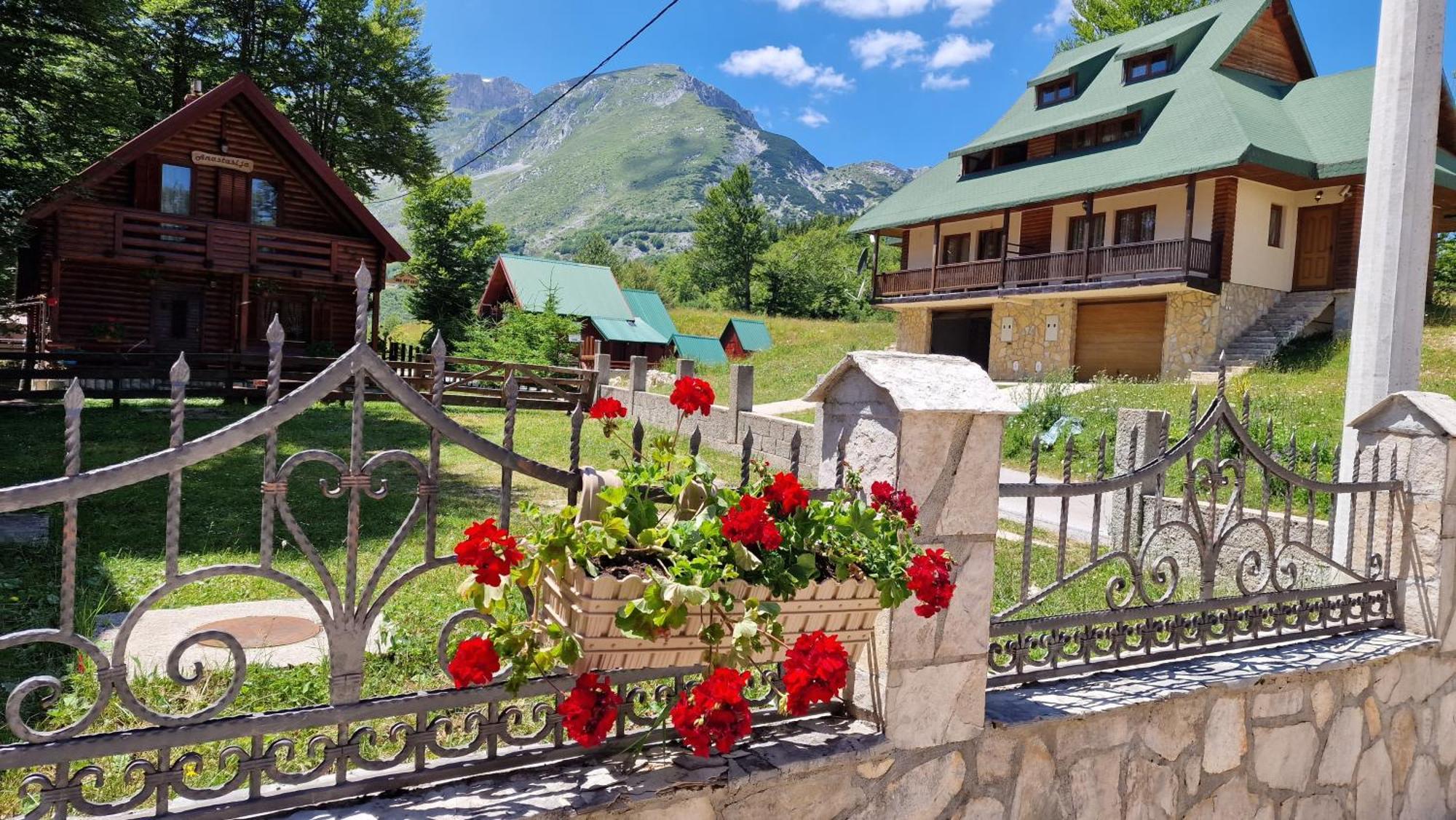 Gorska Vila Apartments Žabljak Exterior foto